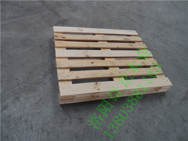 常用的洛陽木托盤有哪些特點